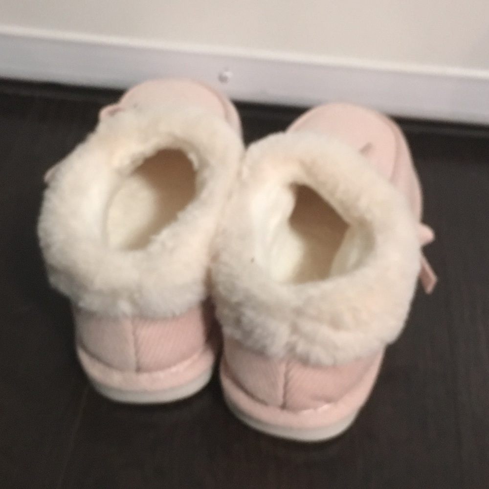 Slippers - Picture 4 of 6